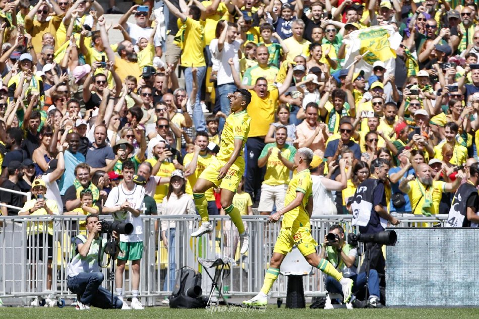 层面产生的 层面产生的