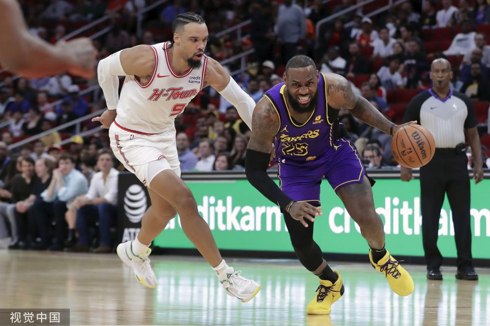 逐渐加剧的 逐渐加剧的